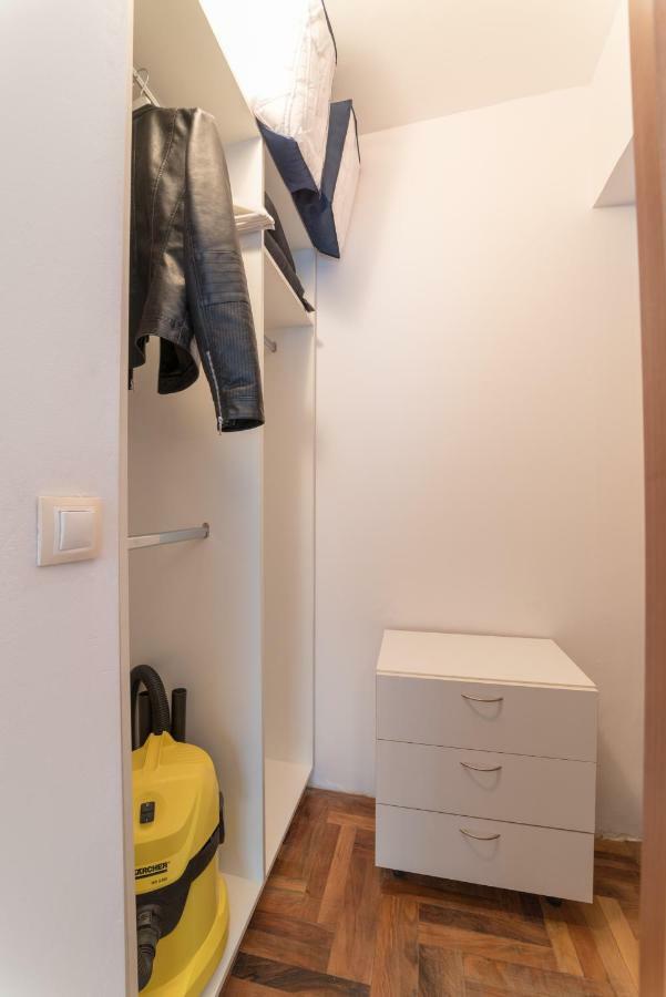 Comfort.Chic.Charming Apt With Terrace Near Ndk Sofia Buitenkant foto